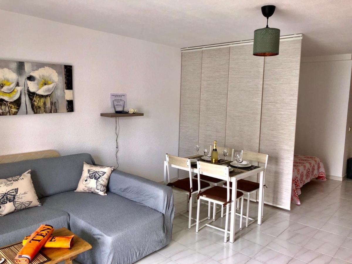 Large Loft In Los Cristianos With Wi-Fi And Pool Arona  Kültér fotó
